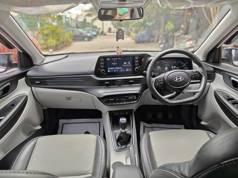 2024 HYUNDAI i120 ASTA