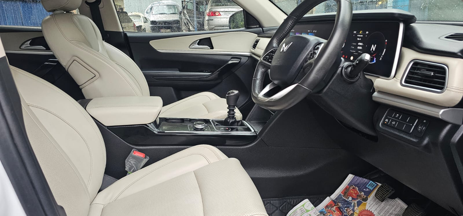 2023 Mahindra XUV 700
