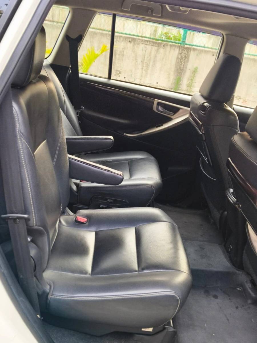 2016 TOYOTA INNOVA 2.5 G