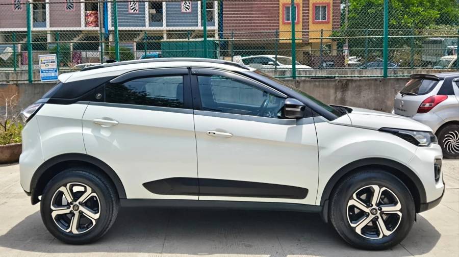 TATA NEXON XZ PLUS